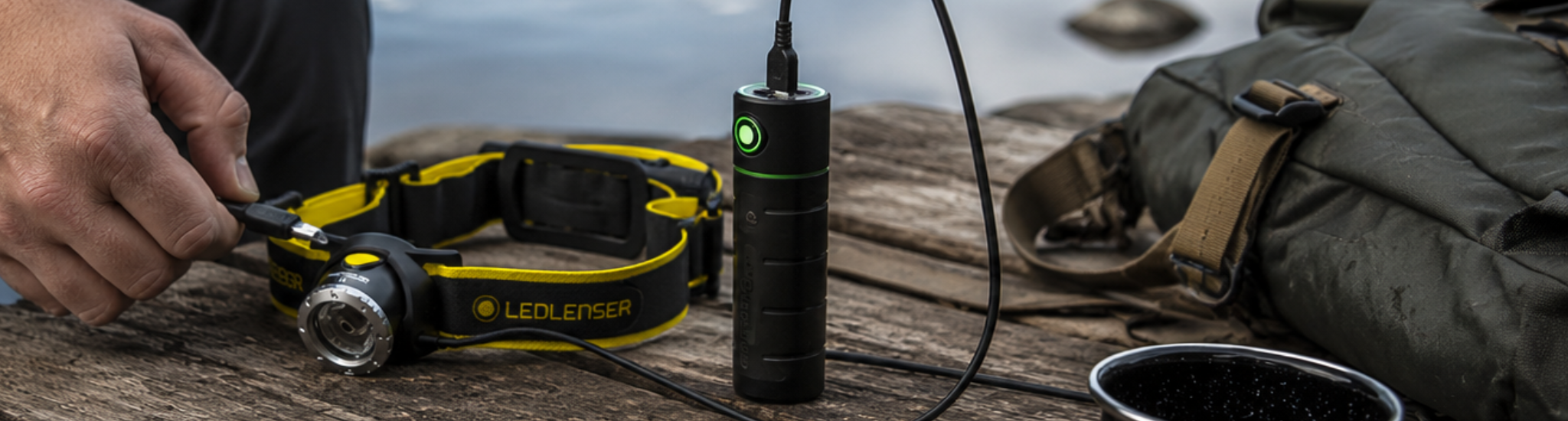 Flashlight and Powerbank Bundle Image