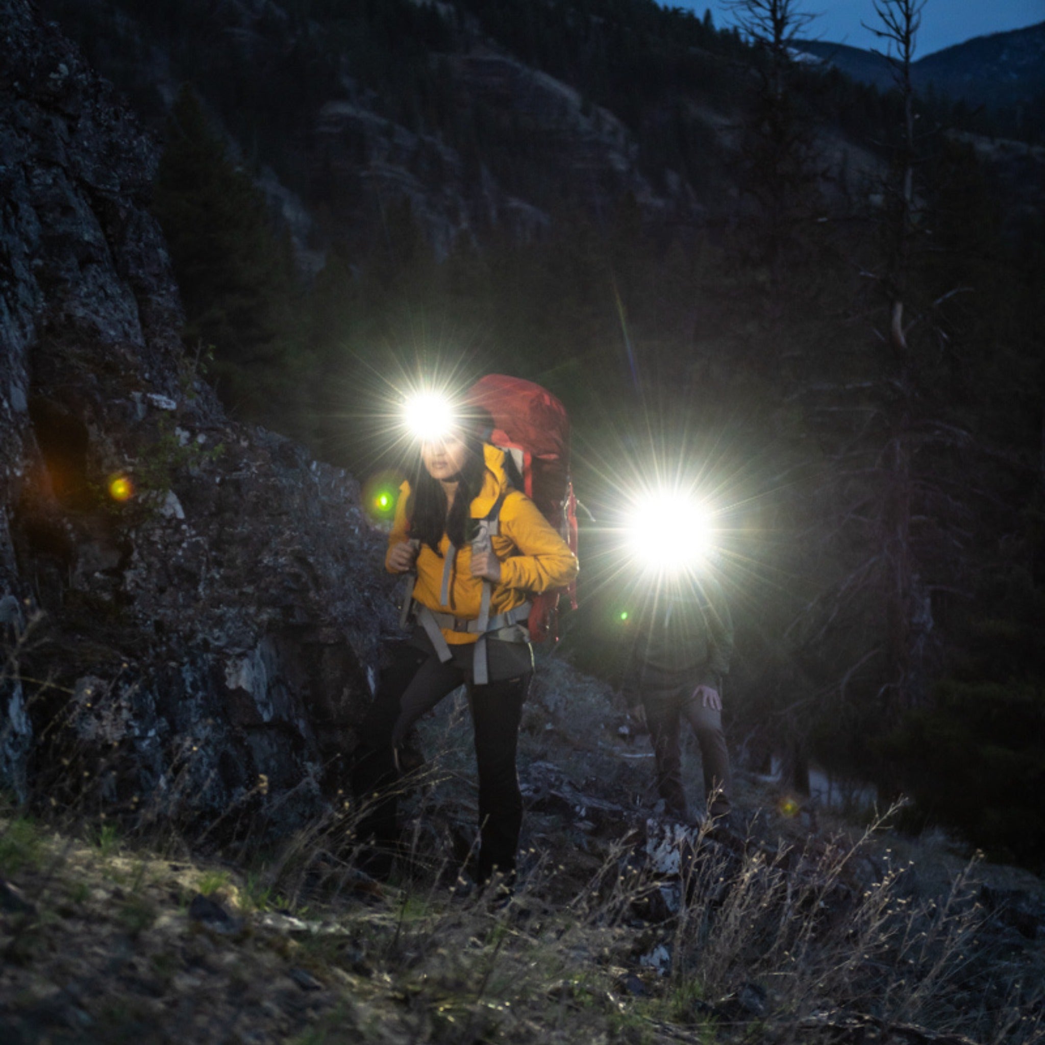 MH11 Headlamp and Flex3 Powerbank