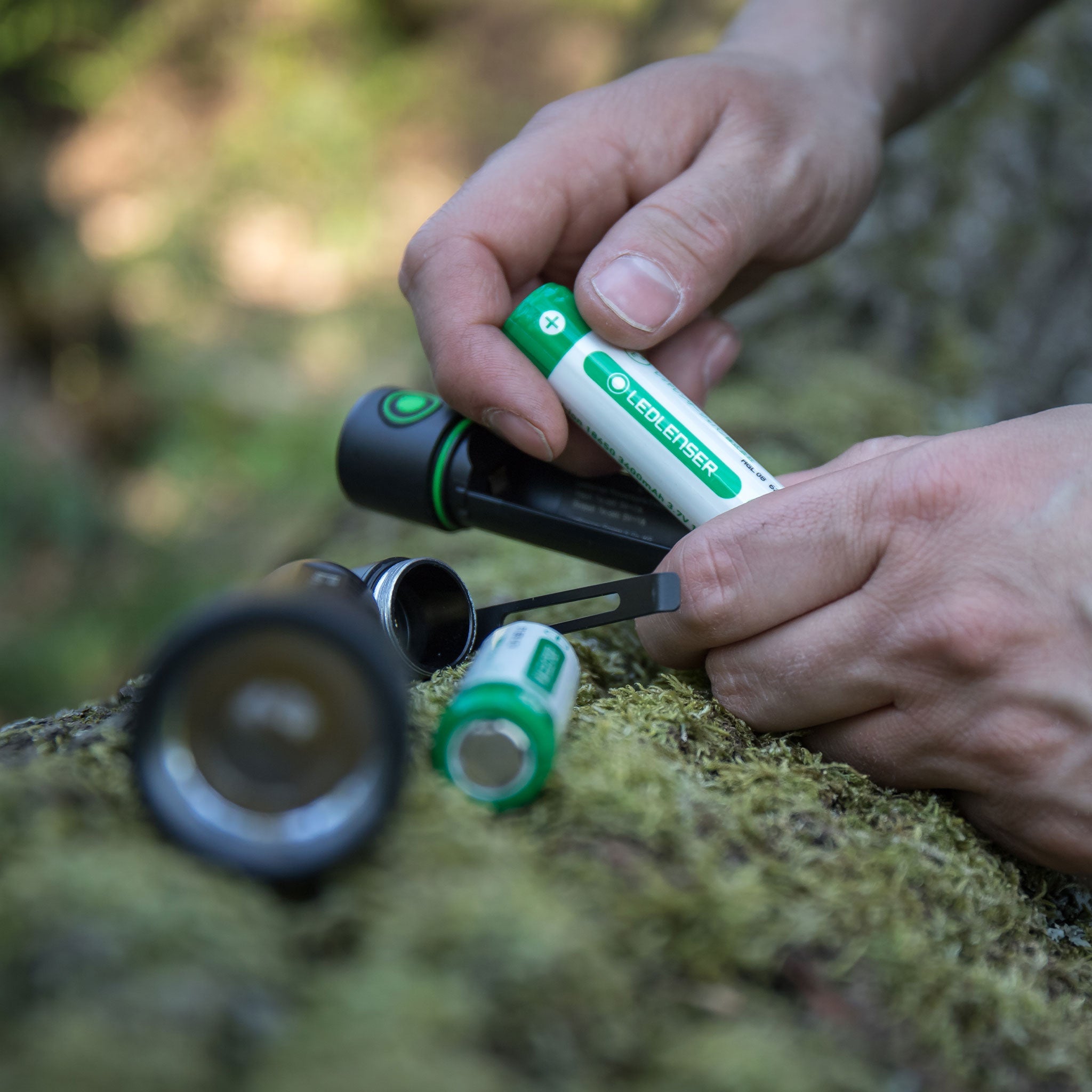 H5R Core Headlamp and Flex5 Powerbank