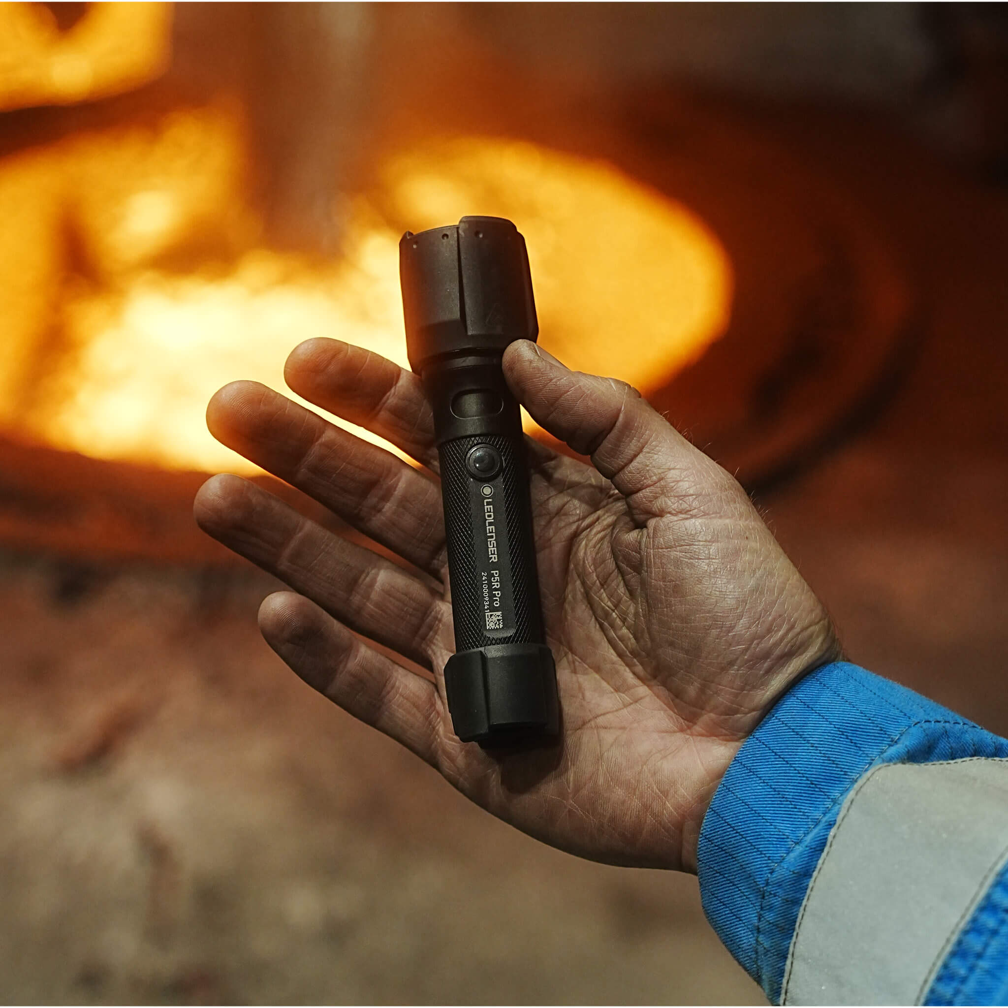 P5R Pro Flashlight